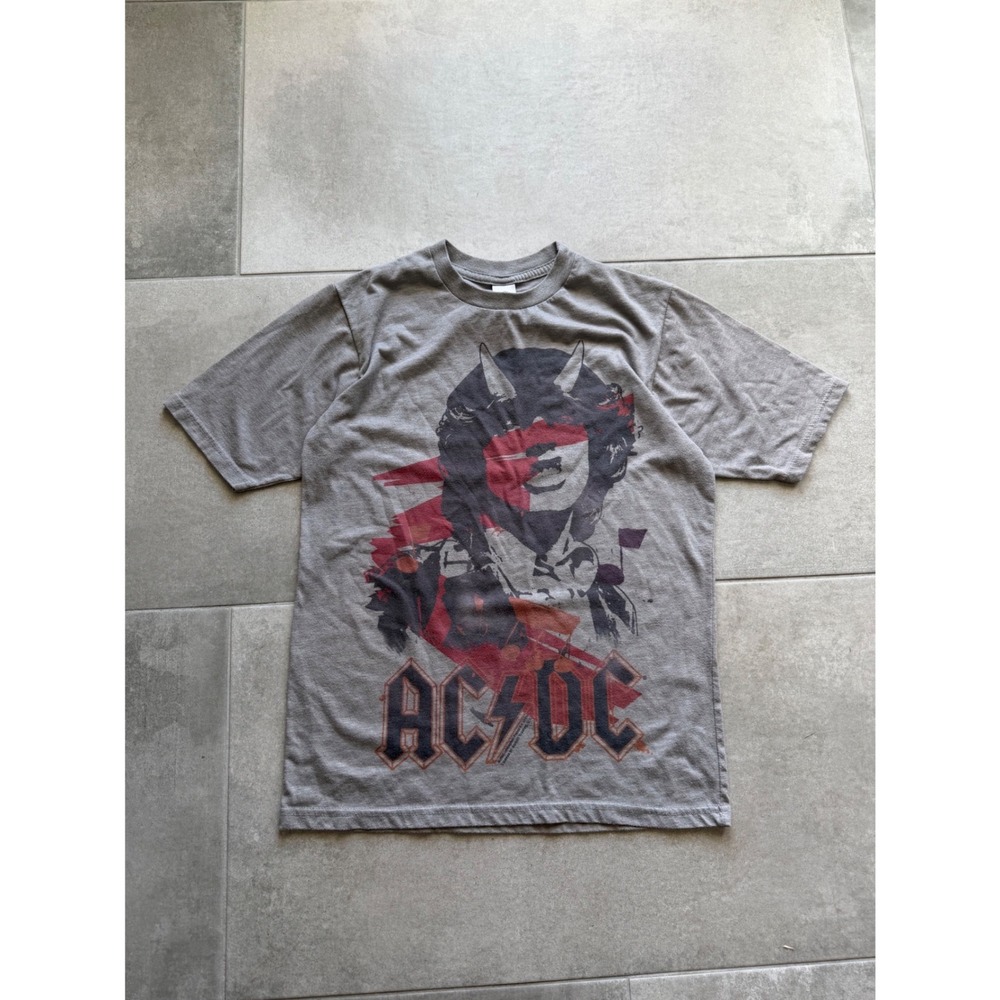 Vintage AC/DC Angus Young Devil Horns Graphic T-Shirt Gray 2005 Band Tee Mens S‎
